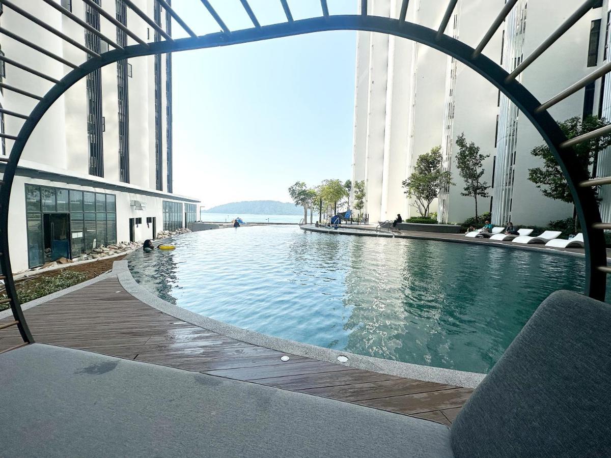 The Shore Kota Kinabalu City Centre By Lw Suites Εξωτερικό φωτογραφία