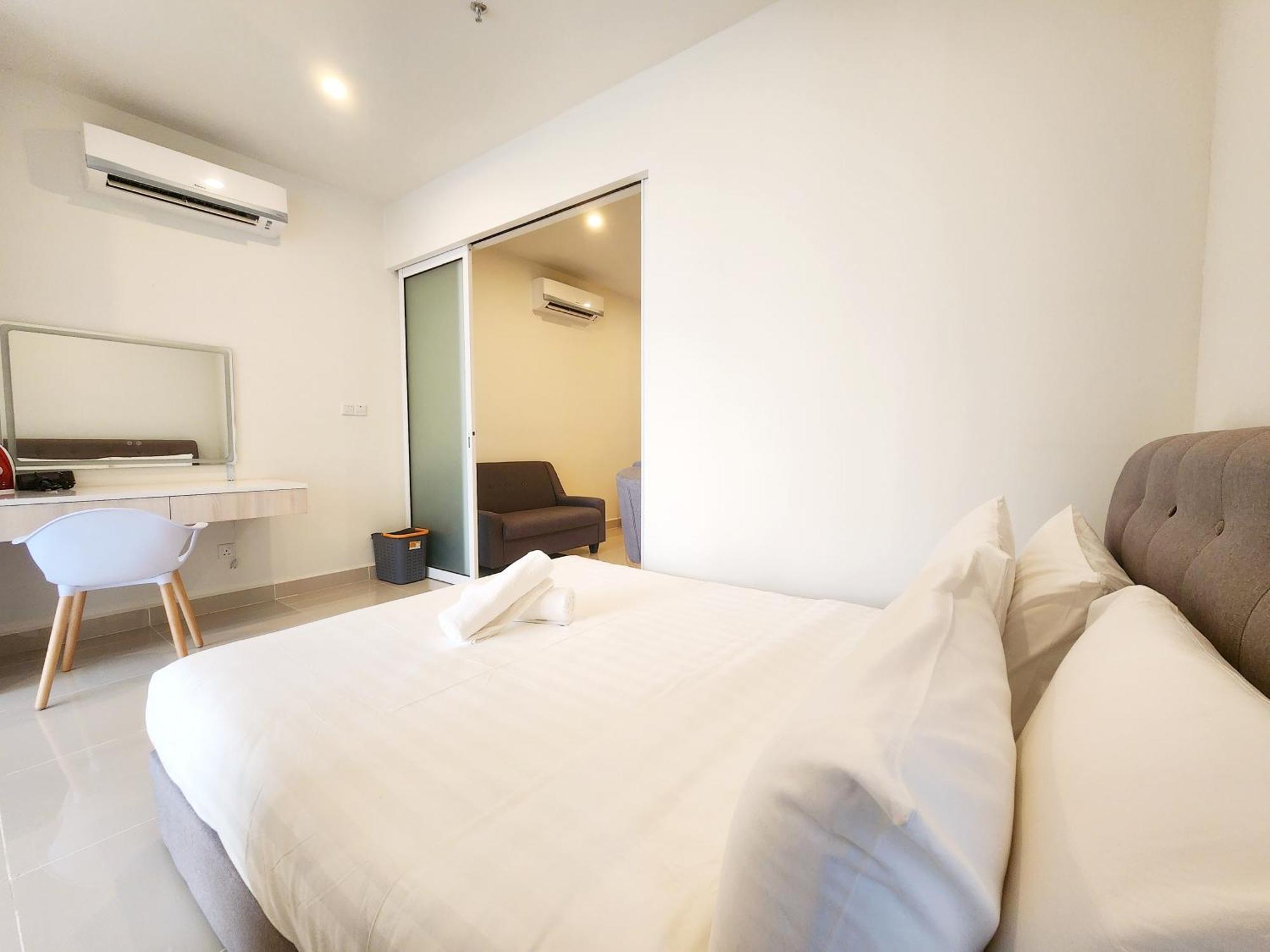 The Shore Kota Kinabalu City Centre By Lw Suites Δωμάτιο φωτογραφία