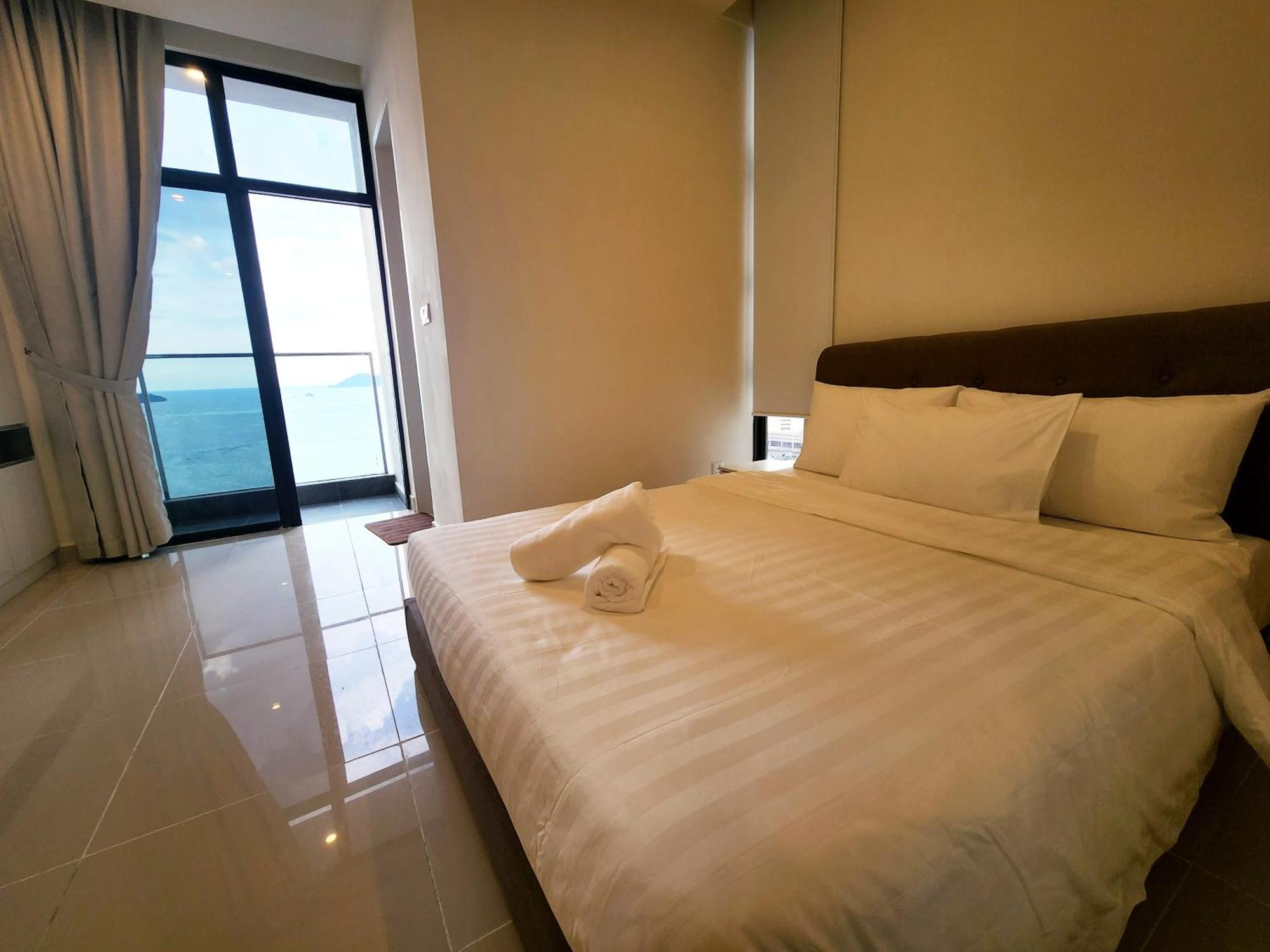 The Shore Kota Kinabalu City Centre By Lw Suites Δωμάτιο φωτογραφία