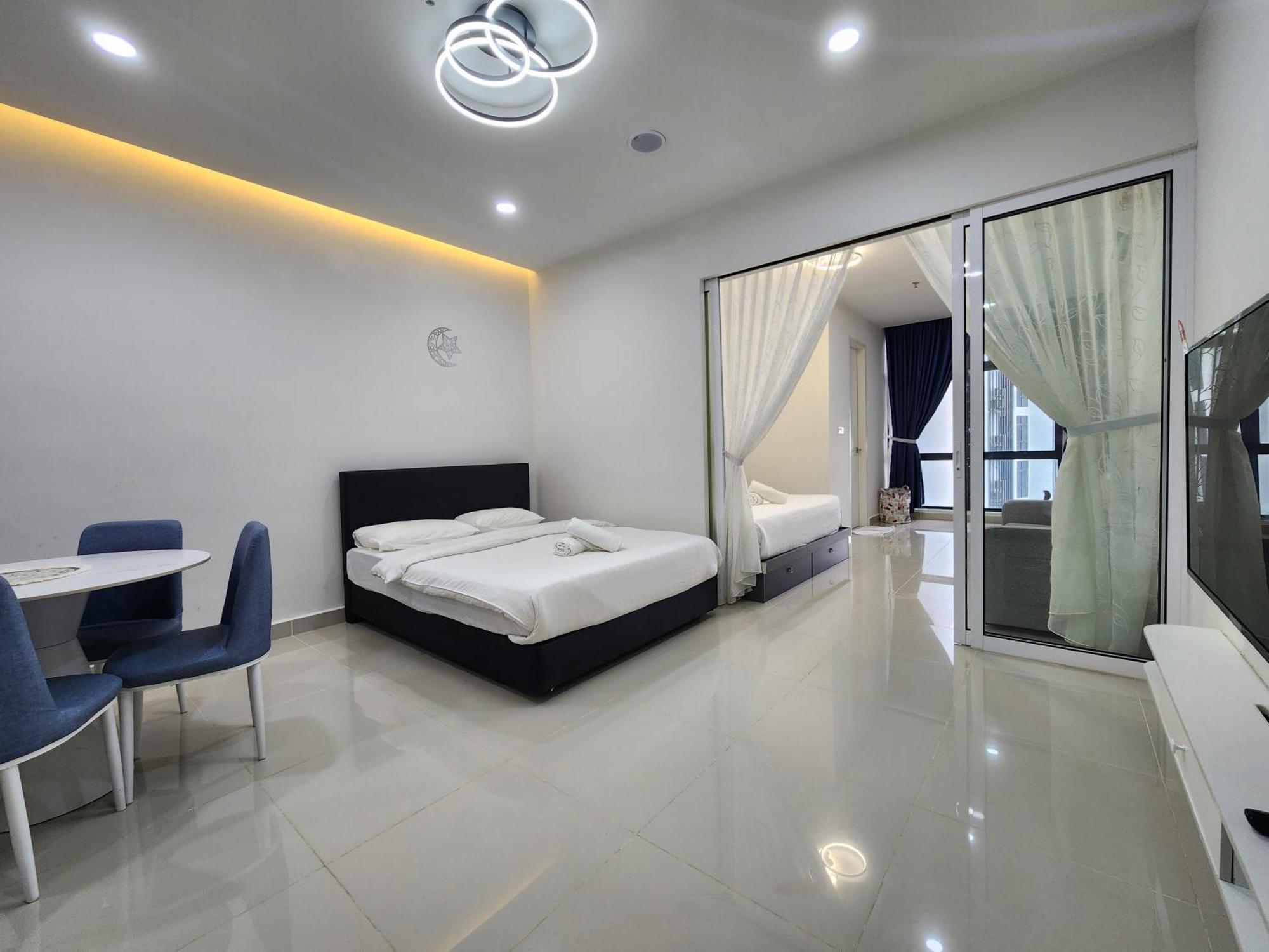 The Shore Kota Kinabalu City Centre By Lw Suites Δωμάτιο φωτογραφία